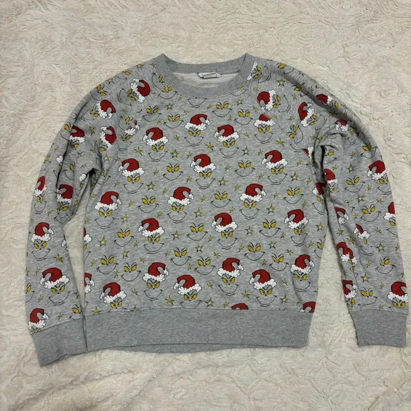 American Eagle fleece grinch pajama set - Picture 2 of 5